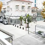 Diffusi Di Fiorita Con Accesso Alle Piscine Della Principale