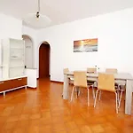 Apartment Diffusi Di Fiorita Con Accesso Alle Piscine Della Principale *