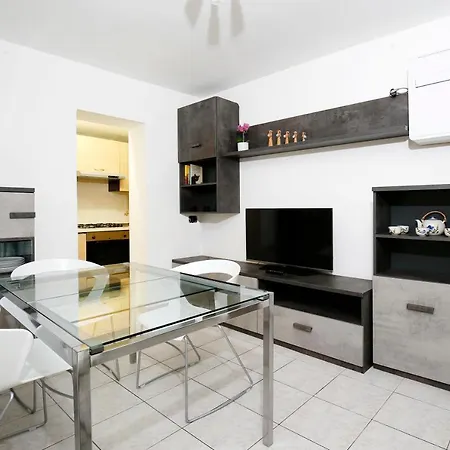 Diffusi Di Fiorita Con Accesso Alle Piscine Della Principale Apartment *