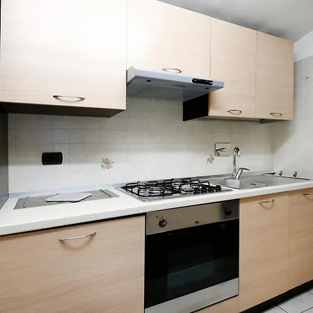 Diffusi Di Fiorita Con Accesso Alle Piscine Della Principale Apartment