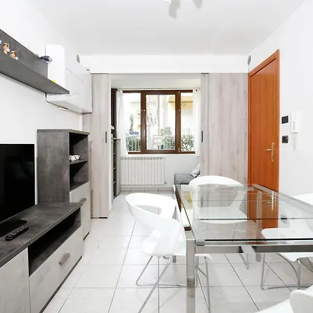 Apartment Diffusi Di Fiorita Con Accesso Alle Piscine Della Principale *