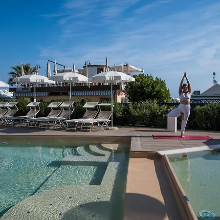 Appartamento Diffusi Di Fiorita Con Accesso Alle Piscine Della Principale Cattolica