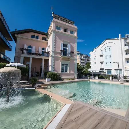 Appartamento Diffusi Di Fiorita Con Accesso Alle Piscine Della Principale