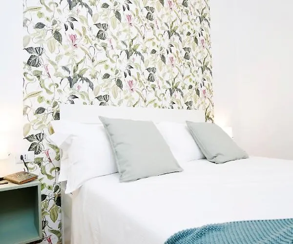 Diffusi Di Fiorita Con Accesso Alle Piscine Della Principale Κατόλικα