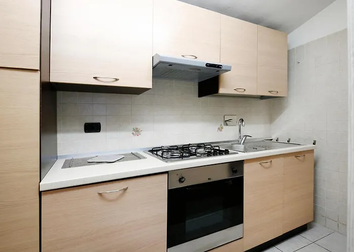 Diffusi Di Fiorita Con Accesso Alle Piscine Della Principale Apartman