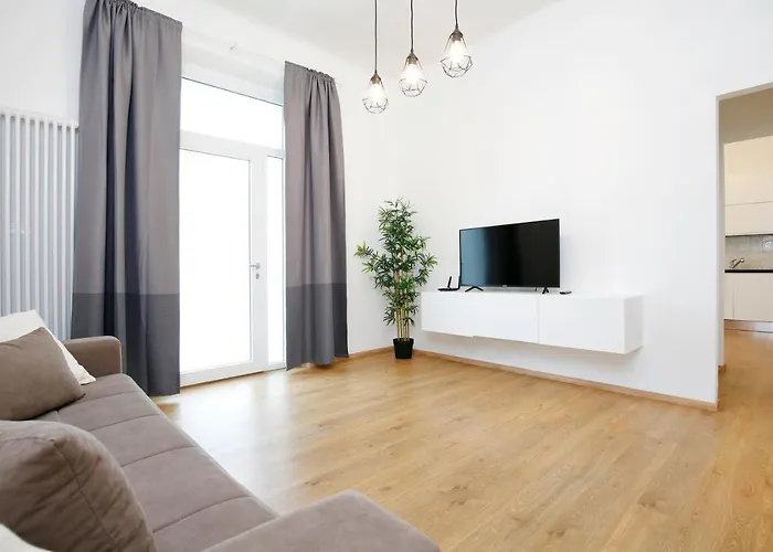 Apartamento Diffusi Di Fiorita Con Accesso Alle Piscine Della Principale Cattolica